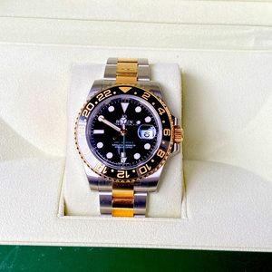 Rolex GMT master II 116713LN. two tone. New full set